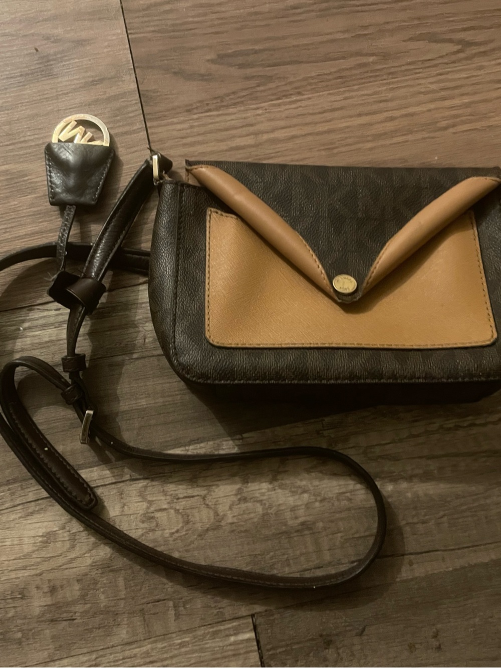 Michael Kors Black and Tan Envelope Crossbody Bag